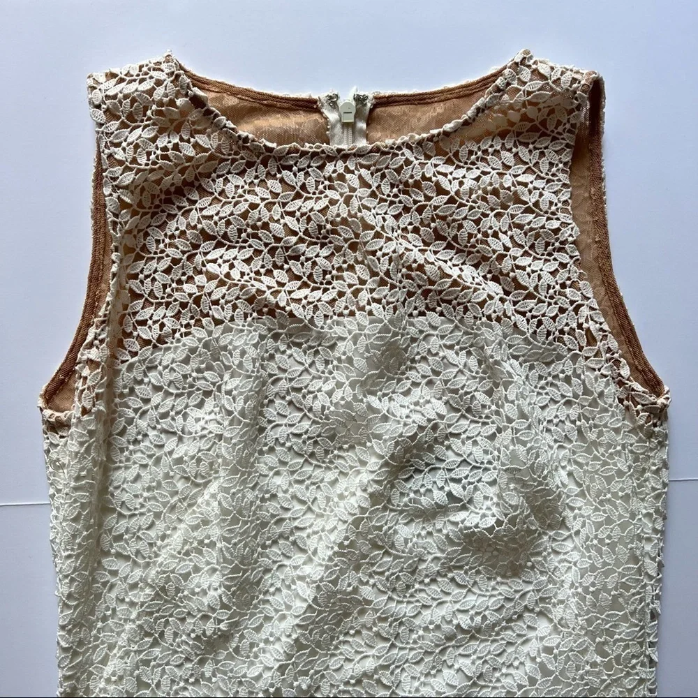 Lauren Ralph Lauren Dress Floral Lace Yoke Midi in White & Wheat Sz 2 - Picture 4 of 10